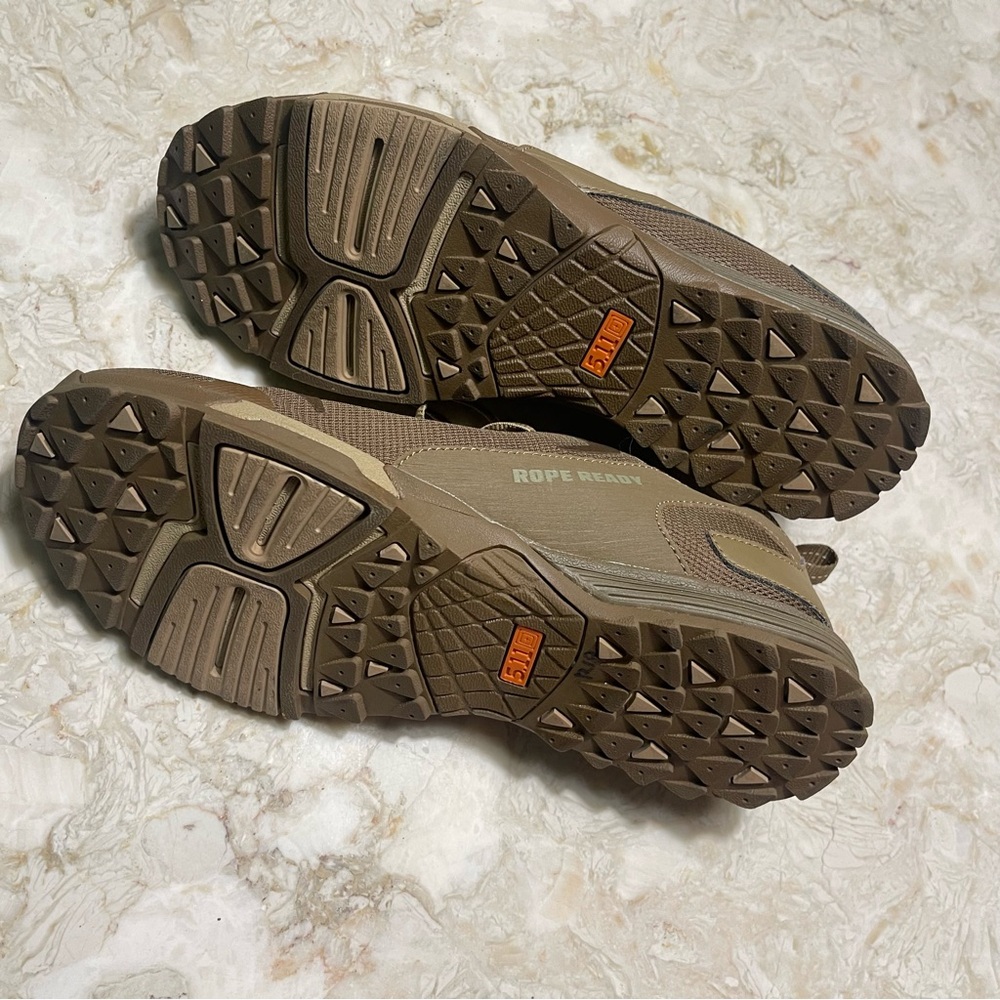 5.11 TACTICAL RECON TRAINERS - DARK COYOTE - Picture 2 of 6